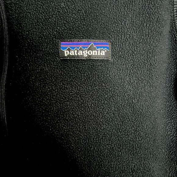 Patagonia Women's 1/4-Zip Fleece Pullover - Black - Size Medium - Picture 4 of 4